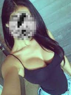 Ruhi Escorts Service In Delhi Delhi high class escort call girls